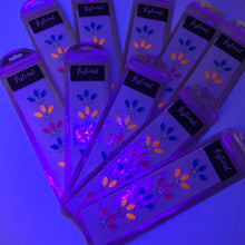 Load image into Gallery viewer, UV Glow Hair Jewels